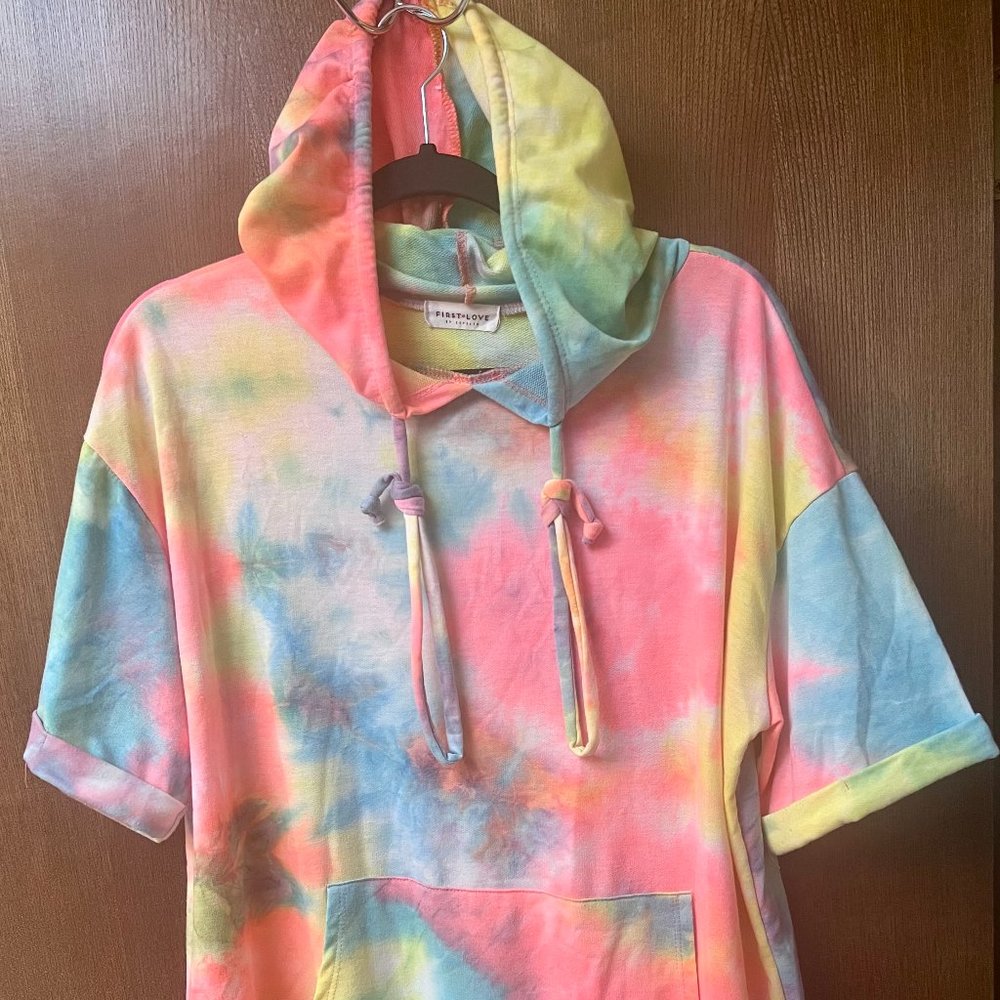 $32 First Love by Lovelyn ladies kangaroo hoodie multi tie dye size L